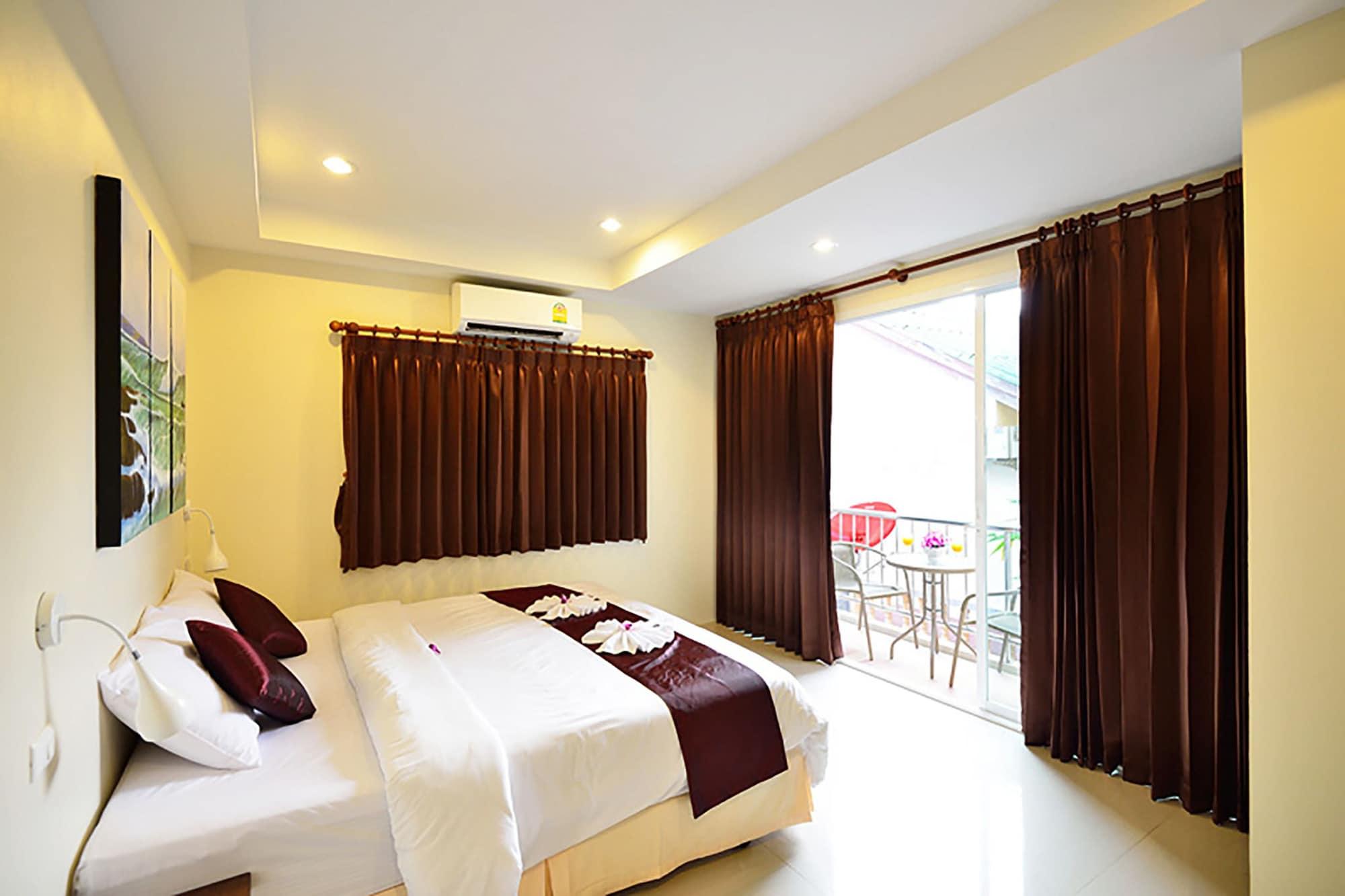 At Kamala Hotel Экстерьер фото